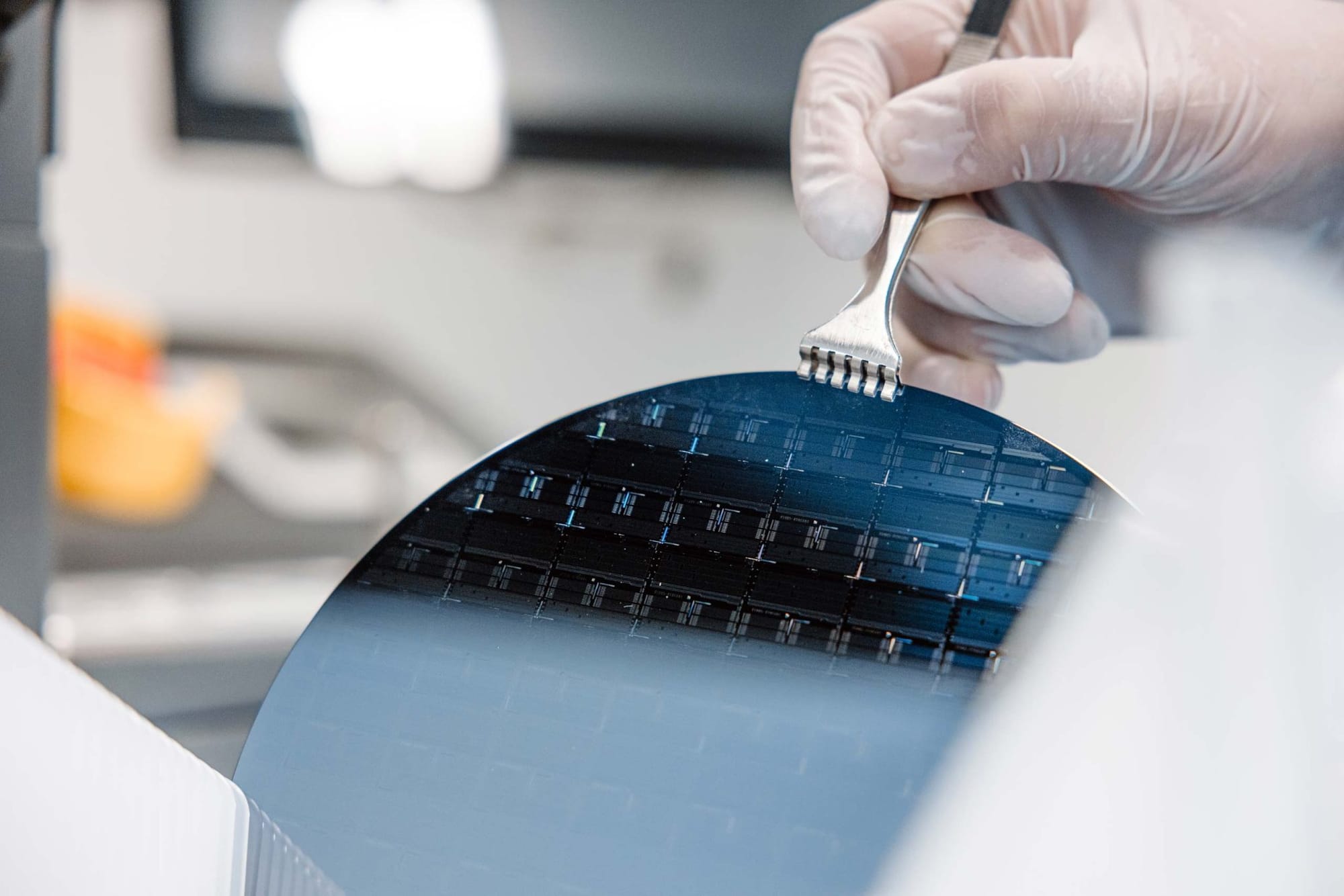 Black Semiconductor secured €254.4M for its graphene-based chip-interconnect technology